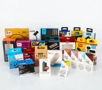 Boîte d'emballage de chargeur usb de téléphone portable avec logo personnalisé boîte d'emballage de produit électronique antichoc avec trous de suspension