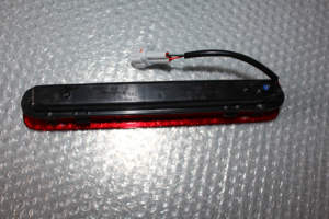 Luce Freno Posteriore Superiore (Terza Luce Freno) per Toyota Hilux Vigo 2005-2018 81570-0K080 - Product Image 2