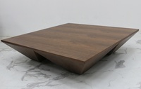 Table basse carrée en noyer au design contemporain et luxueux avec plateau et base en placage de bois de frêne naturel pour le salon