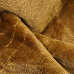 Nahöstliche Muslimische Männer-Thobe mit Stickerei-Design Langarm Arabische Thobe Saudi-Thobe für Männer Ethnische Thobe - Product Image 4