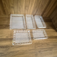 Barquette alimentaire en PET de qualité alimentaire 230x150 |   Rainures de verrouillage liquides physiques en relief |   Revêtement anti-buée pour l'emballage MAP de bœuf en supermarché