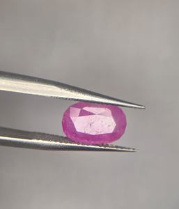 Zafiro Rosa Natural de Calidad Excepcional, Corte Ovalado Facetado de 2.0 Quilates, de Afganistán, para la Fabricación de Joyas - Product Image 4