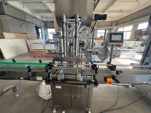 Ligne d'emballage automatique à prix d'usine pour le remplissage, le bouchage et l'étiquetage de solutions nutritives liquides et d'engrais - Product Image 5