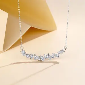 Nouveau Style 925 Sterling Silver Wistaria Sourire Colliers Mode Charme Moissanite Diamant Pendentif Femmes 18K Rhodium Plaqué Bijoux