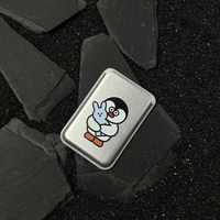 Porte-cartes magnétique en peluche style pingouin mignon, étui simple en cuir pour cartes, petit organiseur de niche pour cartes de repas et cartes d'accès