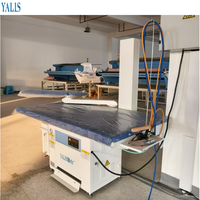 Table de repassage à vapeur commerciale avec chaudière intégrée | Table de pressage de vêtements professionnelle pour l'usine de tailleur de blanchisserie