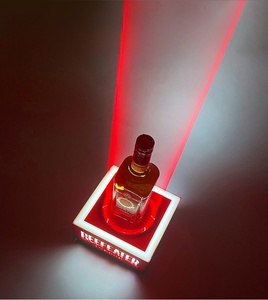 Bar LED lumineux acrylique support à <span class=keywords><strong>vin</strong></span> KTV champagne <span class=keywords><strong>vin</strong></span> étranger Table d'affichage Laser vortex affichage casier à <span class=keywords><strong>vin</strong></span> - Product Image 4