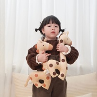 Peluches personnalisées en gros, design sur mesure, super douces, en coton PP, animaux câlins et câlignards, jouets en forme de canard, poulet, girafe pour