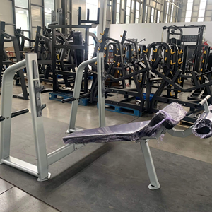 <span class=keywords><strong>Banc</strong></span> de musculation inclinable SK Commercial avec système de verrouillage des jambes, roulettes de rangement, crochets en J réglables, équipement de musculation à poids libre CE - Product Image 4