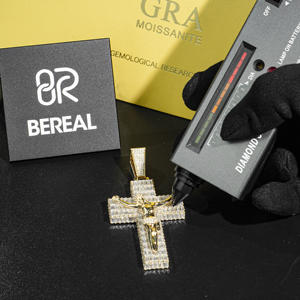 Vente chaude 925 Argent Croix Pendentif Pass Diamant Testeur Baguette Coupe Vvs Moissanite Hip Hop Pendentif Bijoux pour Hommes Femmes - Product Image 3