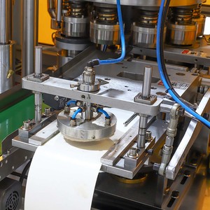 Máquina Comercial para Doblar Cajas <span class=keywords><strong>de</strong></span> Queso <span class=keywords><strong>de</strong></span> Papel, Bomba <span class=keywords><strong>de</strong></span> Motor <span class=keywords><strong>de</strong></span> Alta Precisión 50m/min, Equipo Automático <span class=keywords><strong>de</strong></span> Encolado y Formado <span class=keywords><strong>de</strong></span> Gran Producción - Product Image 3