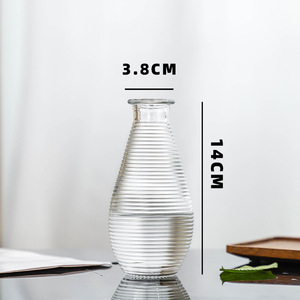 Set di Vasi Vintage in Cristallo Trasparente, Mini Vasi Decorativi <span class=keywords><strong>per</strong></span> Fiori, Stile Antico, Set da 3 o 5 Pezzi - Product Image 4