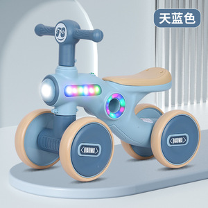 Vente en Gros : Draisiènnes à Pédales pour Enfants à 4 Roues, Voitures Électriques Portées pour Bébés avec Lumière et Musique - Product Image 4