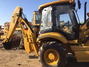 Miniexcavadora Usada Caterpillar 420F, Cargadora Frontal y Retroexcavadora, Modelo 2023, Capacidad de Carga Nominal de 20 Toneladas, Equipada con Piezas Originales Cat de EE. UU. - Product Image 6