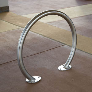 Soporte de bicicleta de acero inoxidable, soporte de estacionamiento de ciclo montado en superficie circular, estante de exhibición de bicicleta tipo U, estante de acero SS - Product Image 3