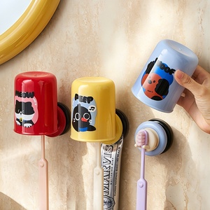 Set Portaspazzolino e Bicchiere da <span class=keywords><strong>Bagno</strong></span> in Plastica con Ventosa, Senza Foratura, Design Cartone Animato, <span class=keywords><strong>per</strong></span> Uso Quotidiano - Product Image 1