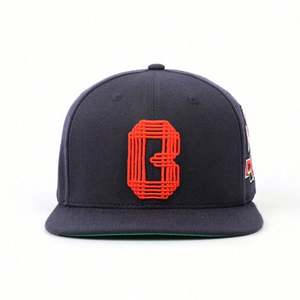 Gorra de Béisbol Snapback Personalizada OEM para Hombre, de Alta Calidad, 6 Paneles, Ajustable, Estructurada, Acrílica, con Logotipo Bordado en 3D, Color Azul Oscuro, Estilo Hip Hop - Product Image 2