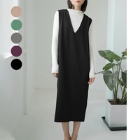 Robe longue décontractée pour femme, col en V, sans manches, coupe ample, style tablier superposé, couleur unie, polyvalente, automne-hiver