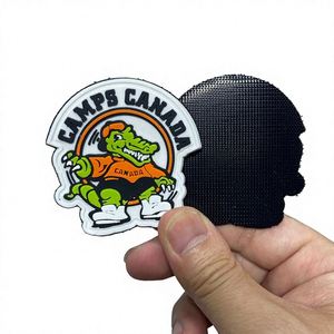 Patchs en caoutchouc PVC personnalisés avec logo 3D, transfert silicone gaufré à chaud, avec support Velcro pour casquettes - Product Image 1
