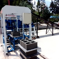 Mini machine hydraulique entièrement automatique pour blocs creux 3-15 - Contrôle PLC, multifonctionnelle pour béton/parpaings - Certifiée CE