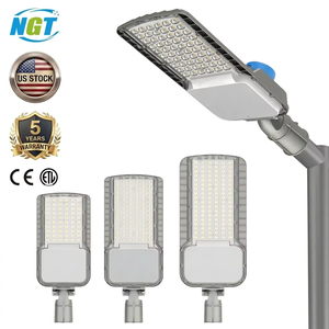 Éclairage public LED 200W 150W 100W pour parkings, éclairage commercial et industriel, lampadaires extérieurs, lampadaires de type Shoebox - Product Image 1