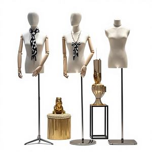 Manichino Femminile a Mezzo Busto in Fibra di Vetro Regolabile Stile Coreano per Esposizione di Abbigliamento Femminile di Alta Gamma - Product Image 1