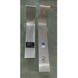 ชุดฝักบัวอาบน้ำแบบติดผนังพร้อมเครื่องอ่านบัตร วัสดุสแตนเลส 304 รุ่น Water Droplet Sanitary Ware - Product Image 1