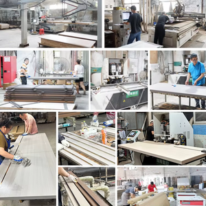 Porte de grange intérieure en bois massif imperméable à l'eau de quincaillerie noire en cristal de carbone pour les maisons de construction nouvellement fabriquées - Product Image 4