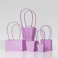 Boîte-cadeau en carton blanc personnalisée avec poignée pour la décoration de mariage, sacs d'emballage floraux DIY