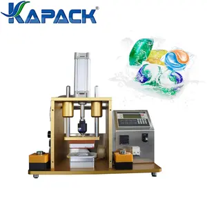 KAPACK manuale semiautomatico PVA Film solubile in acqua baccelli per bucato macchina imballatrice capsula perline di condensazione che fanno macchina