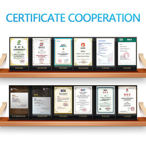 Generador Diésel Silencioso de 25kW para RV, 230V/400V Trifásico, Arranque Automático con Panel de Control Digital, Bajo Nivel de Ruido 68dB, Energía de Respaldo Móvil - Product Image 6