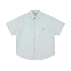 Camiseta Casual de Corte Ajustado para Hombre, Diseño Inspirado en Camisas, con Tela Transpirable Antiarrugas, Ideal para Salidas de Fin de Semana con Estilo - Product Image 2