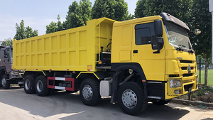 Camion benne basculante HOWO 8x4 400 CV neuf à bas prix, camion diesel de taille moyenne Euro 2, direction à gauche, moteur Weichai, système de levage - Product Image 3