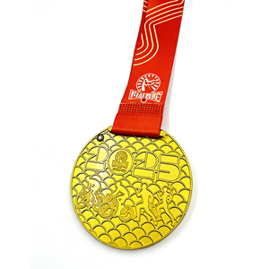 Medalla de finalista personalizada para la Media Maratón de la Región Vinícola de <span class=keywords><strong>Helan</strong></span>, Ningxia 2025 (Carrera de Otoño), de aleación de zinc con acabado de cobre antiguo. - Product Image 3