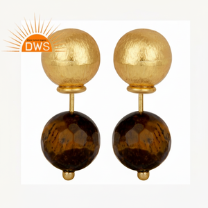 Pendientes chapados en oro de 14k, joyería de latón, proveedor de joyería, Bola de piedras preciosas de ojo de tigre, aretes de tuerca, venta al por mayor - Product Image 1