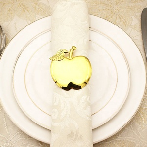 Vòng Giữ Khăn Ăn Táo Vàng Cho Đám Cưới - Product Image 3