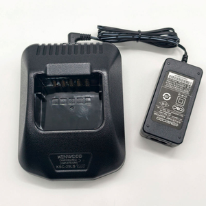 Cargador Compatible con Kenwood TK-D3188, NX320, <span class=keywords><strong>330</strong></span>, TK3178, Cargador Dividido KSC-25L para Walkie-Talkie - Product Image 1