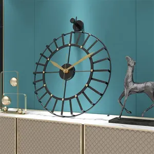 מכירה לוהטת אירופאי סלון דקורטיבי ברזל קיר שעון מודרני אמן שקט קוורץ קיר תלוי שעון
