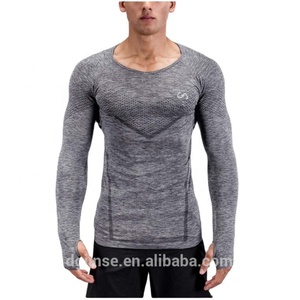 Fabricants de vêtements de sport, vêtements de sport, manches longues pour hommes, t-shirt long sans couture avec trou pour le pouce - Product Image 4