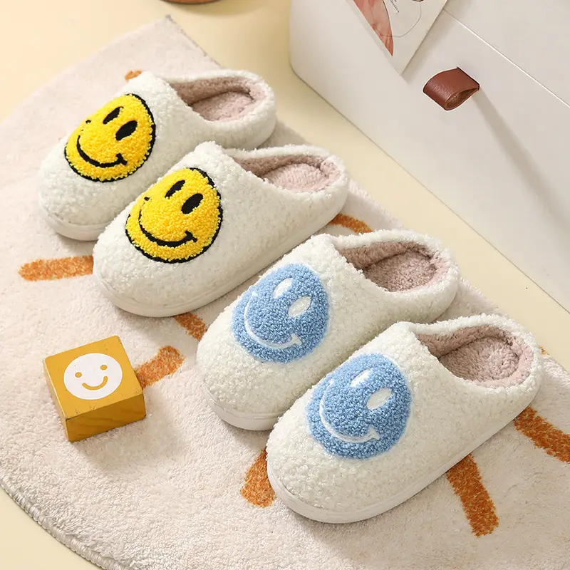 Custom Logo Home Cozy Soft Stuffed Smiley Happy Face Slides Indoor Bedroom Memory Foam Plush Slippers Fluffy