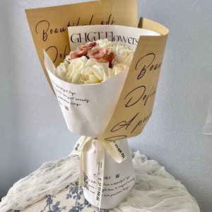 Papel de Regalo con Diseño de Flores de Periódico Inglés Pintado a Mano LUCIA, Papel Glassine Grueso Retro Impermeable para Ramos de Rosas - Product Image 5