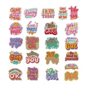 Patchs brodés à poser avec des phrases positives sur le thème de l'autosoins et de la motivation - Product Image 1