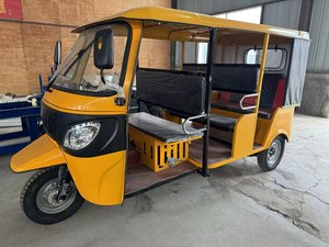 Triciclo Eléctrico <span class=keywords><strong>de</strong></span> Alta Capacidad, Tuk Tuk, 3 Filas <span class=keywords><strong>de</strong></span> Asientos Opuestos, 9 Plazas, Rickshaw <span class=keywords><strong>de</strong></span> Pasajeros, Aprobado por la CE, 70 km/h, Taxi <span class=keywords><strong>de</strong></span> Tres Ruedas - Product Image 1