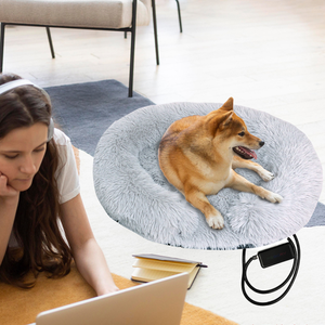 Fabricante al por mayor logotipo personalizado cálido felpa redonda cama para mascotas USB invierno semicerrado calefacción gato perro cama con tubo antimordedura - Product Image 1