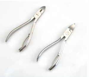 Boîte personnalisée en acier inoxydable avec logo pour coupe-ongles de manucure et pédicure, emballage en acier inoxydable pour coupe-ongles de doigts - Product Image 1
