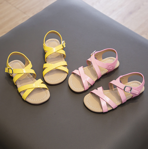 Sandales d'été pour enfants, couleur unie, style simple, vente en gros - Product Image 3