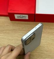 Smartphone Android multifonctionnel élégant OnePlus 13t Global Edition 12+16 Go 256/512/1 To de qualité supérieure.