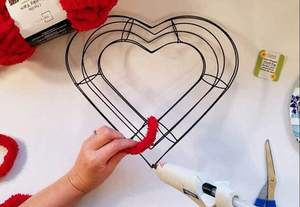 Christmas Decoration Door Craft Metal Wreath Frame Ring Heart-Shaped DIY Macrame <strong>Floral</strong> Crafts <strong>Wire</strong> Wreath Form - Product Image 4