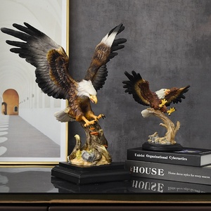 Aigle <span class=keywords><strong>à</strong></span> tête blanche américain transfrontalier résine artisanat ornement <span class=keywords><strong>Figurine</strong></span> haut de gamme pour bureau hôtel jardin décoration peinture Animal Anime - Product Image 3