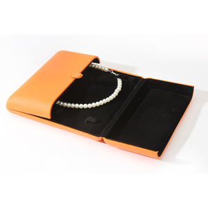 กล่องใส่เครื่องประดับกำมะหยี่แบบเปิดสองด้านสุดหรู กล่องกระดาษเคลือบเงาสำหรับใส่สร้อยคอ วัสดุรีไซเคิล - Product Image 2